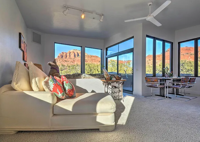 2 Acres & Red Rock Views: Casita! Sedona