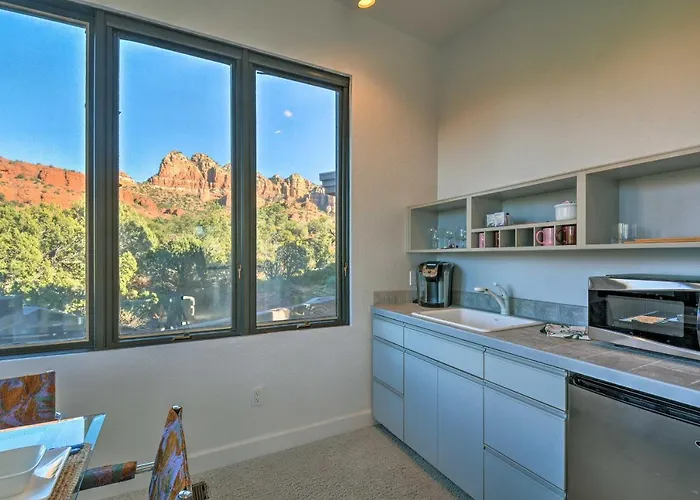 2 Acres & Red Rock Views: Casita! * Sedona