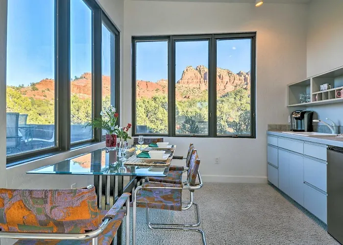 2 Acres & Red Rock Views: Casita! Apartment Sedona